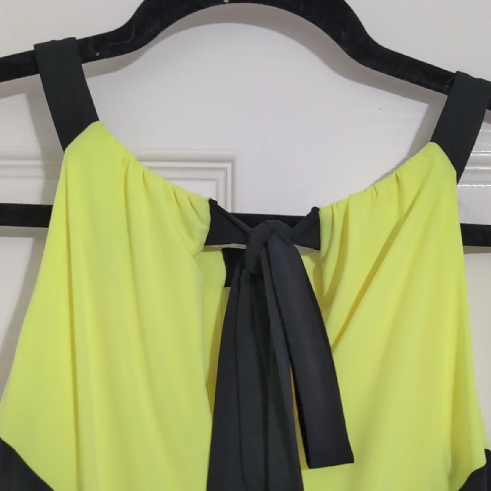 Vince Camuto Black and Yellow Halter Sundress - Picture 3 of 5